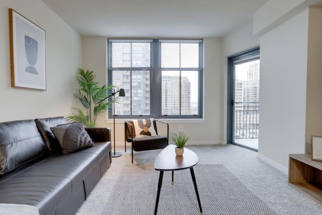 ארלינגטון Condo With Gym And Pool In Pentagon City 8Min To Dca מראה חיצוני תמונה