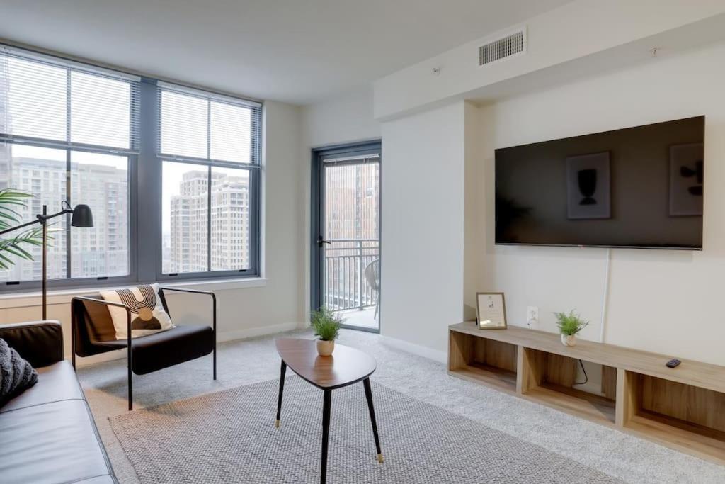 ארלינגטון Condo With Gym And Pool In Pentagon City 8Min To Dca מראה חיצוני תמונה